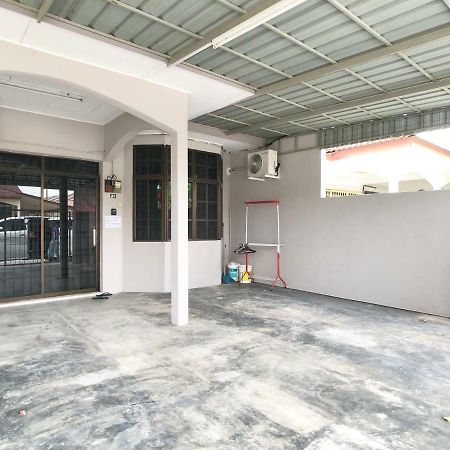 Sakura 2 Homestay Kampar Exteriér fotografie